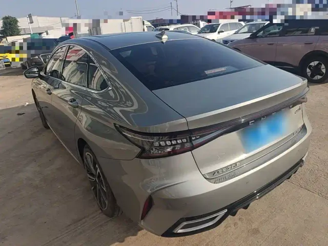 Chery Arrizo 8 — Фото автомобиля 4