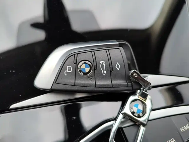 BMW i3 — Фото автомобиля 8