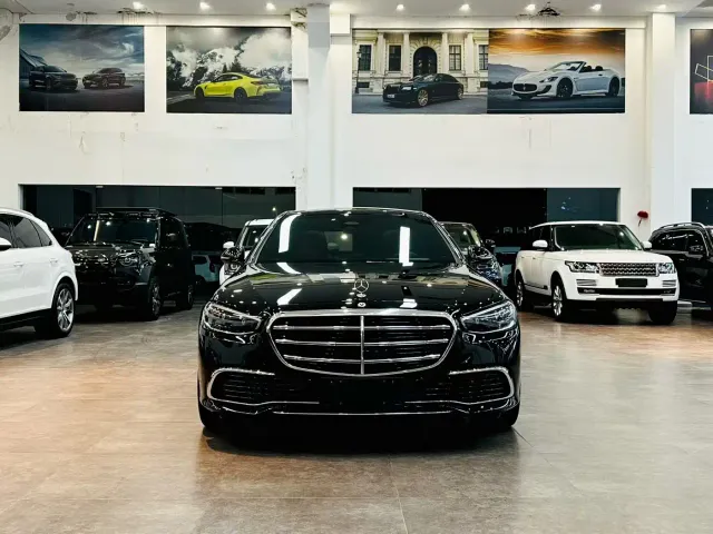 Mercedes-Benz S-Class — Фото автомобиля 2