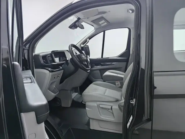 Ford Transit — Фото автомобиля 10