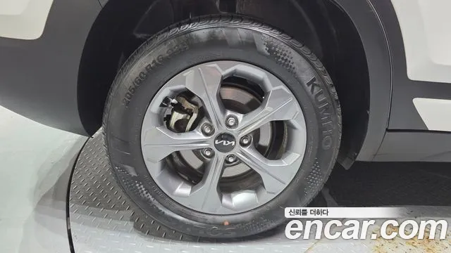 Kia Seltos — Фото автомобиля 5