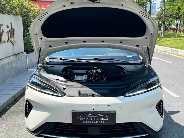 BYD Seal 07 DM-i — Фото автомобиля 3