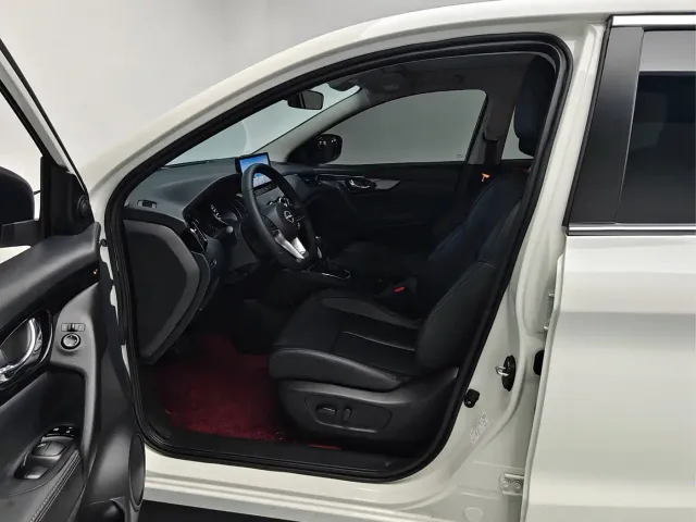 Nissan Qashqai — Фото автомобиля 12
