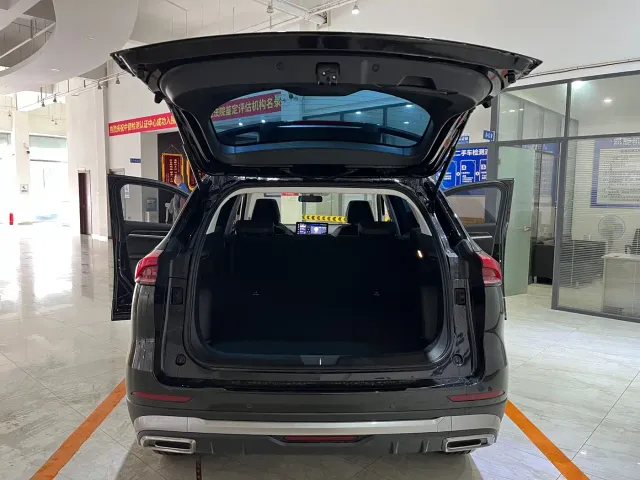 Haval H6 — Фото автомобиля 11