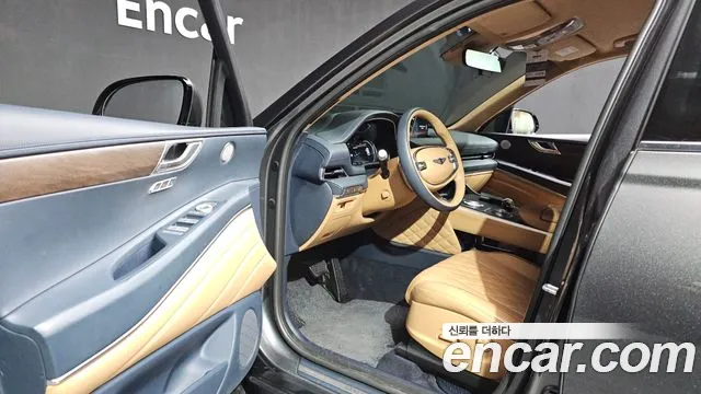Genesis GV80 — Фото автомобиля 15