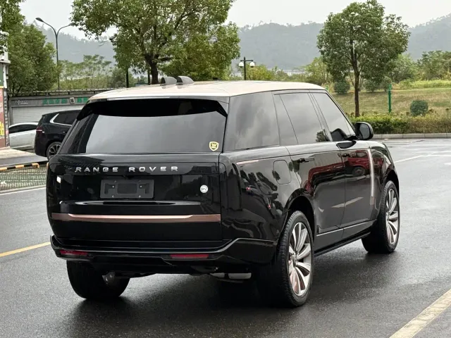 Land Rover Range Rover — Фото автомобиля 3