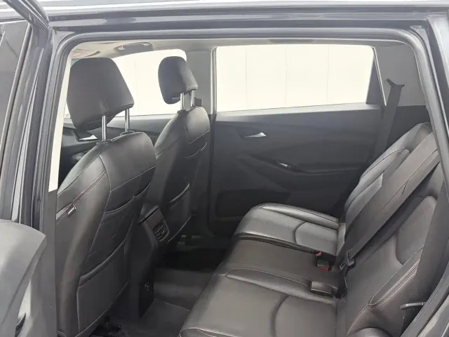 Chevrolet Orlando — Фото автомобиля 18