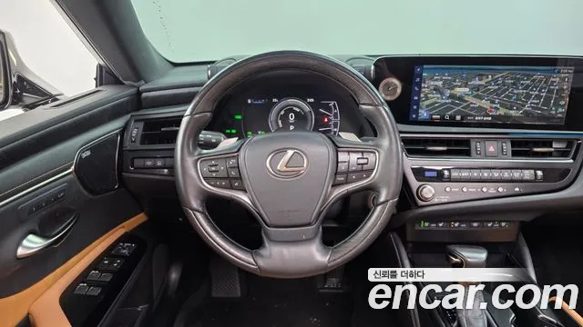 Lexus ES 7th Gen — Фото автомобиля 19