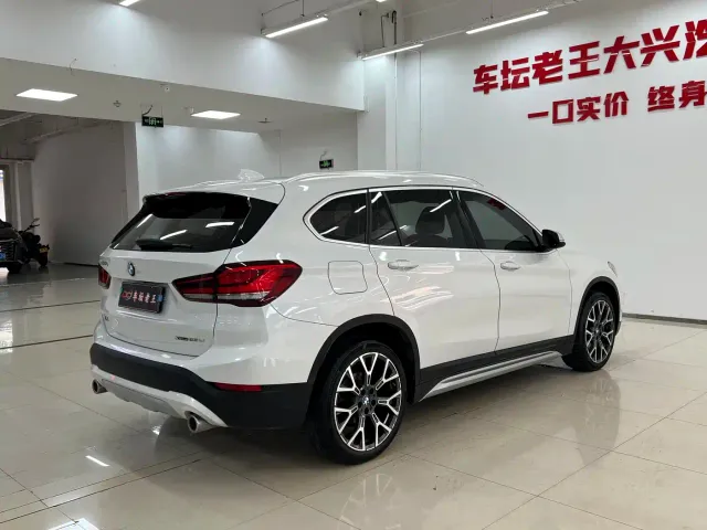 BMW X1 — Фото автомобиля 7
