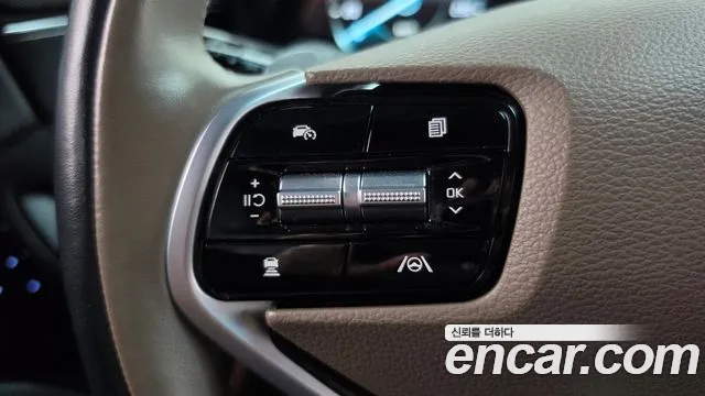 Kia K8 Hybrid — Фото автомобиля 23