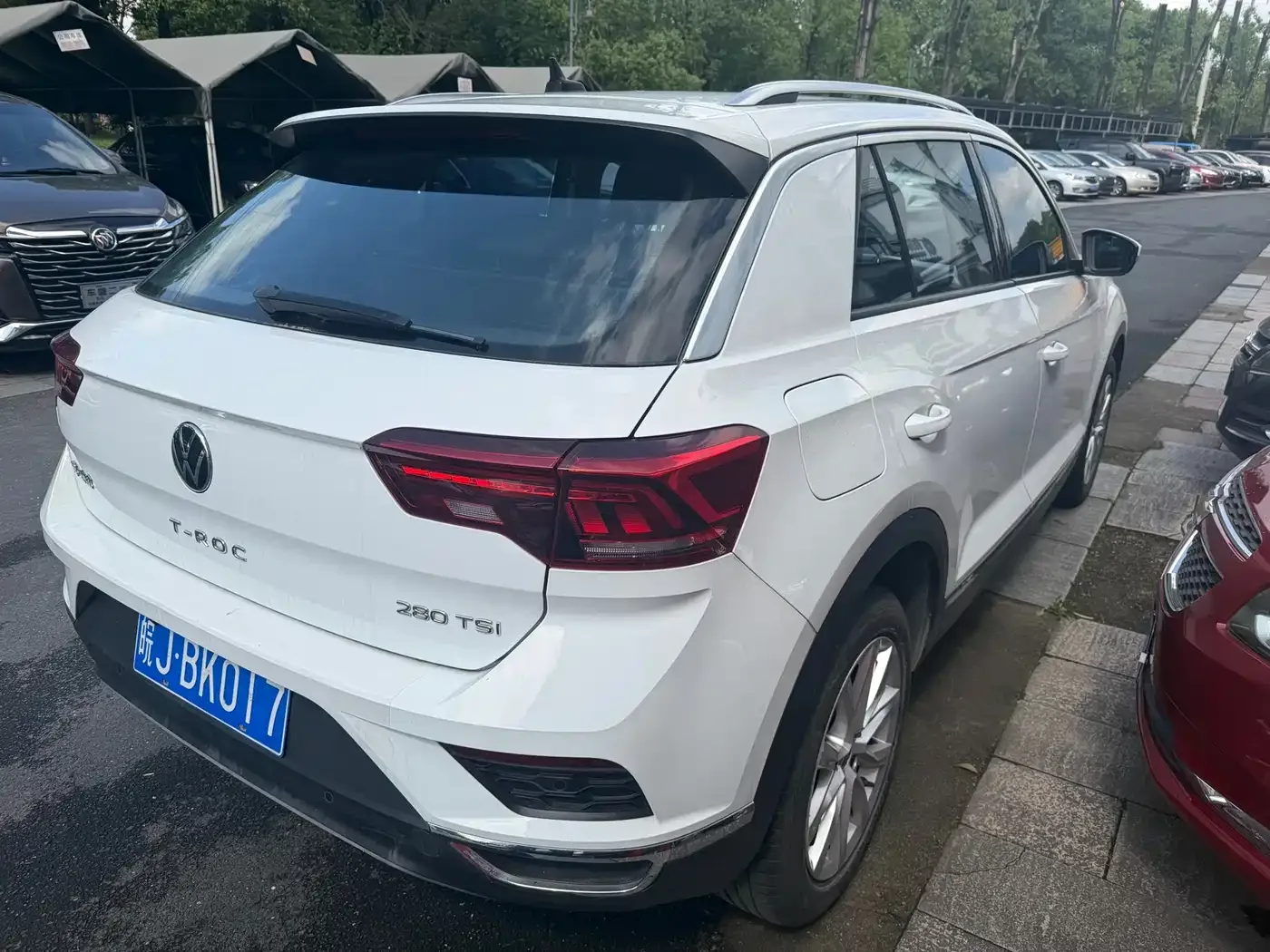 Volkswagen Volkswagen T-ROC 2022 280TSI DSG 2WD Elite PLUS — Фото автомобиля 4