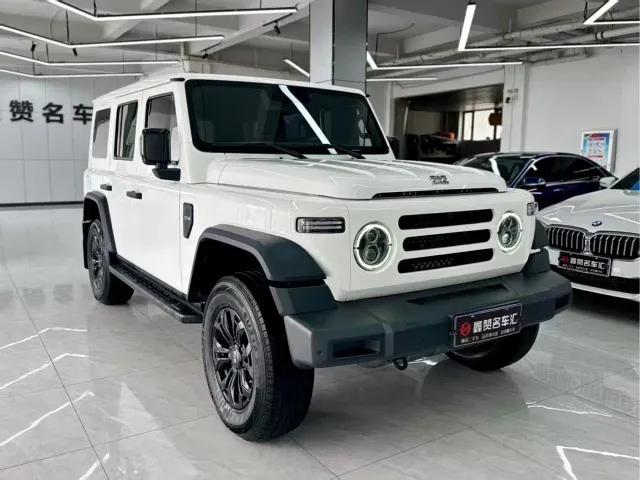 212 T01 — Фото автомобиля 9