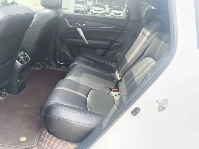 Honda UR-V — Фото автомобиля 16