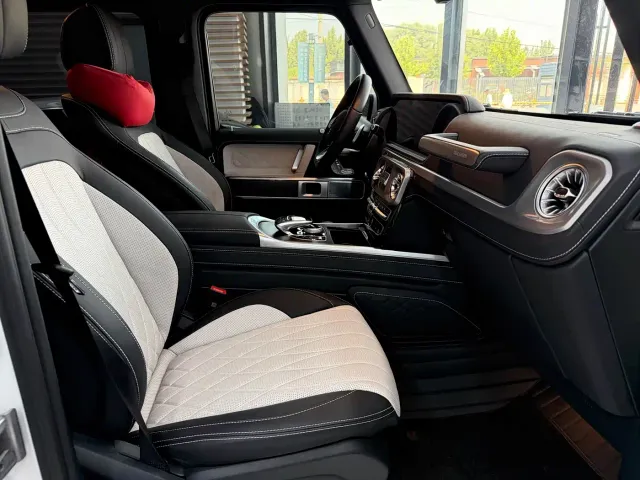 Mercedes-Benz G-Class — Фото автомобиля 8