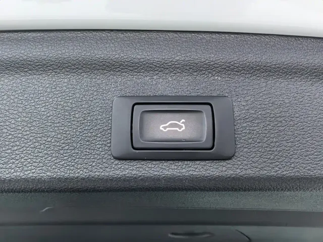 Audi Q3 — Фото автомобиля 22