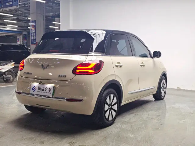 Wuling Bingo — Фото автомобиля 11