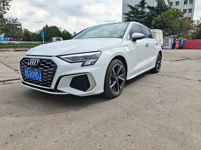 Фотография автомобиля — Audi A3