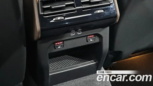 BMW 5 Series — Фото автомобиля 19