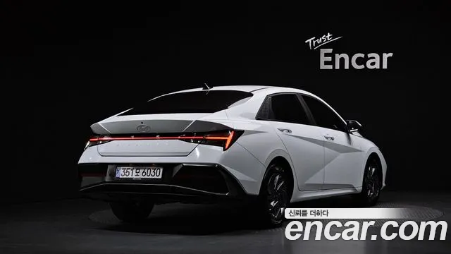 Hyundai AVANTE Новый Avante (CN7) — Фото автомобиля 2