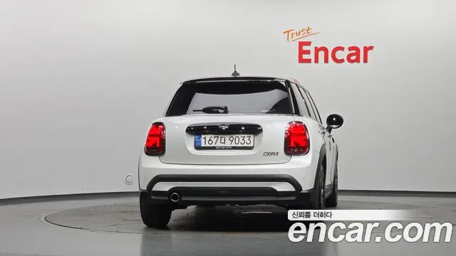 MINI Cooper — Фото автомобиля 4