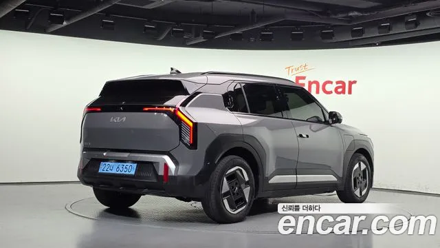 Kia EV3 — Фото автомобиля 2