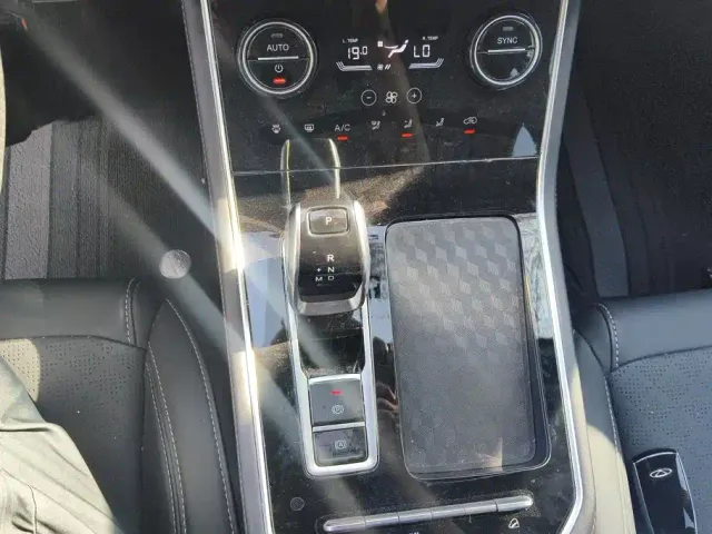 Chery Tiggo 8 — Фото автомобиля 16
