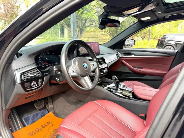 BMW 5 Series — Фото автомобиля 3