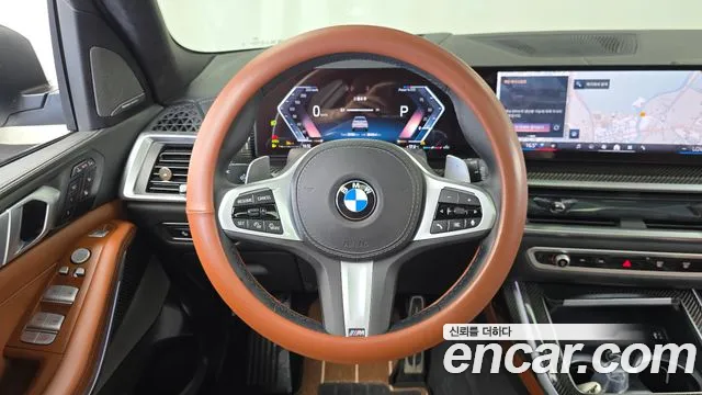 BMW X7 — Фото автомобиля 10