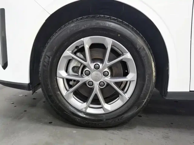 Geely Galaxy L6 — Фото автомобиля 17