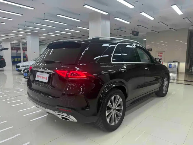 Mercedes-Benz GLE-Class — Фото автомобиля 6