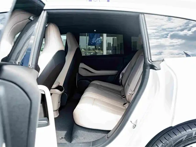Nio ET5 Touring — Фото автомобиля 16