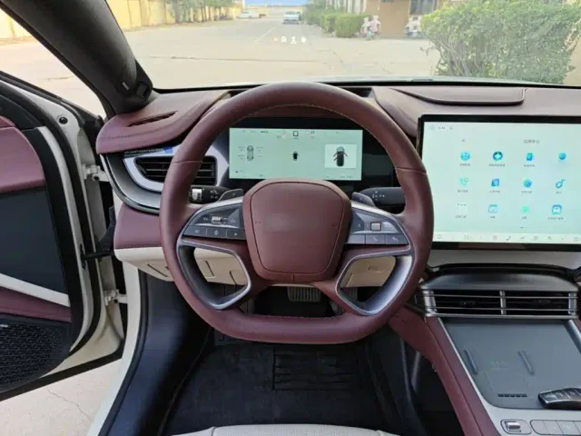 BYD Seal 07 DM-i — Фото автомобиля 10