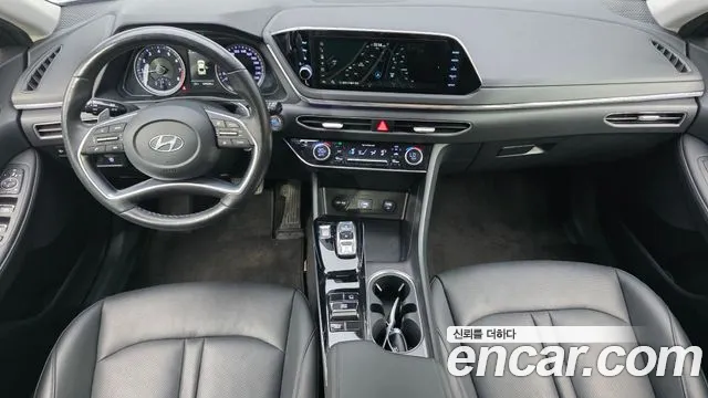Hyundai Sonata Sonata (DN8) 2.0 LPG(Для проката) — Фото автомобиля 7