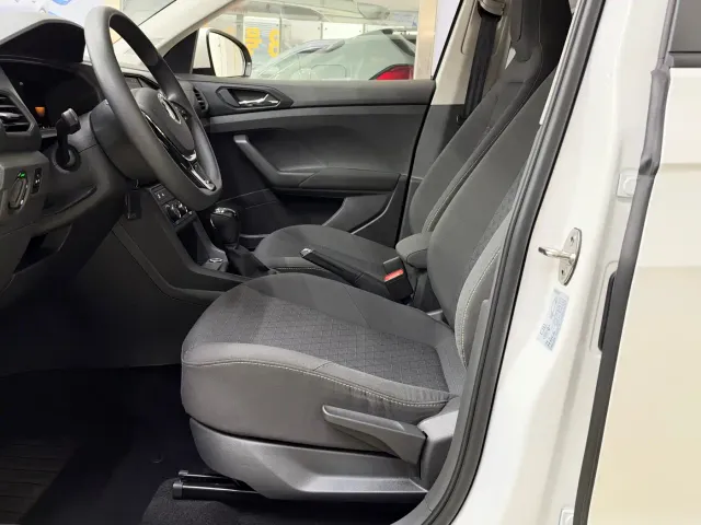 Volkswagen T-Cross — Фото автомобиля 14