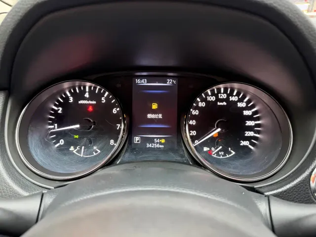 Nissan X-Trail — Фото автомобиля 9
