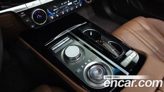 Genesis G80 RG3 — Фото автомобиля 12