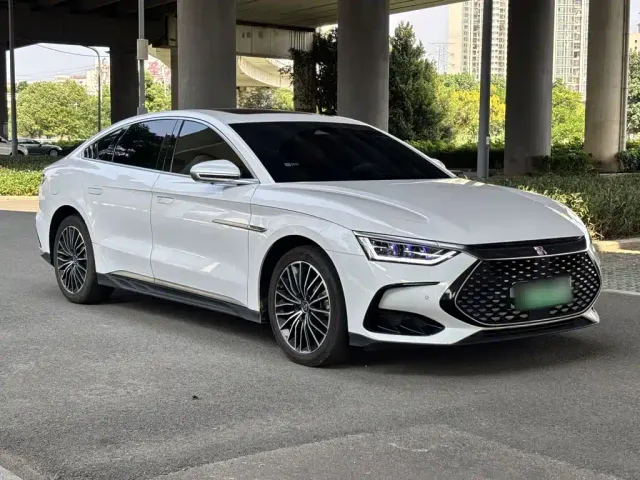 BYD Han — Фото автомобиля 3