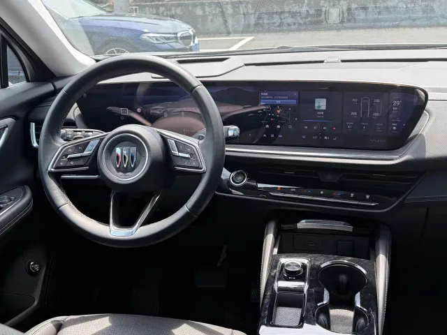 Buick Envision S — Фото автомобиля 13