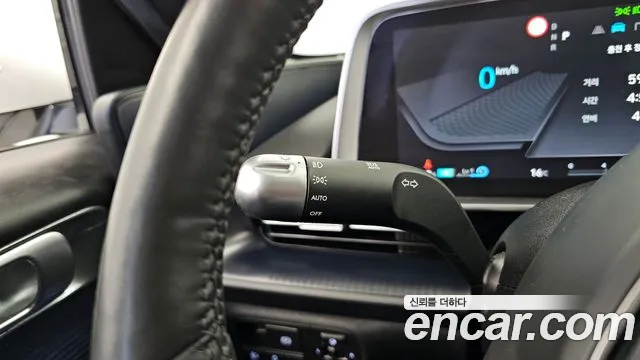 Hyundai Ioniq 6 — Фото автомобиля 30