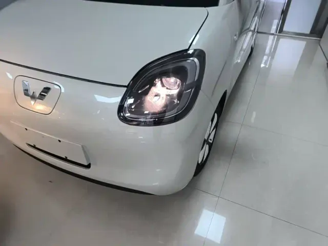Wuling Hongguang Mini EV — Фото автомобиля 23