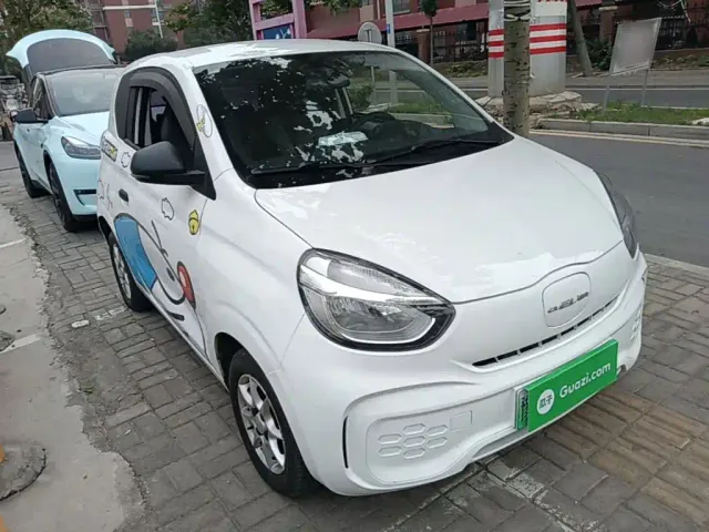 Roewe Clever — Фото автомобиля 3