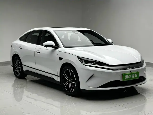 BYD Qin L — Фото автомобиля 3