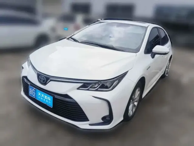 Фотография автомобиля — Toyota Corolla