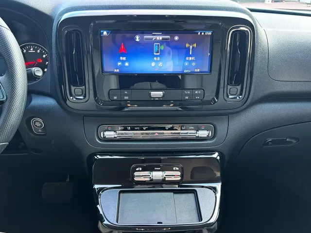 Mercedes-Benz Vito — Фото автомобиля 7