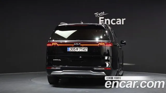 Kia Canival Carnival 4 поколение Дизель 9 мест Signature — Фото автомобиля 4