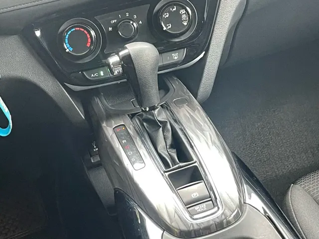 Honda XR-V — Фото автомобиля 12