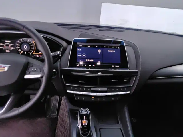 Cadillac CT5 — Фото автомобиля 13