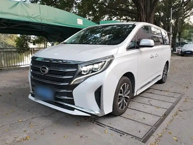 Фотография автомобиля — GAC Trumpchi M8
