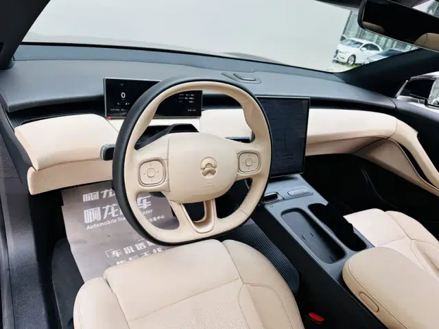Nio ET5 Touring — Фото автомобиля 9