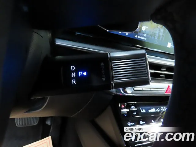 Hyundai Grandeur GN7 — Фото автомобиля 13